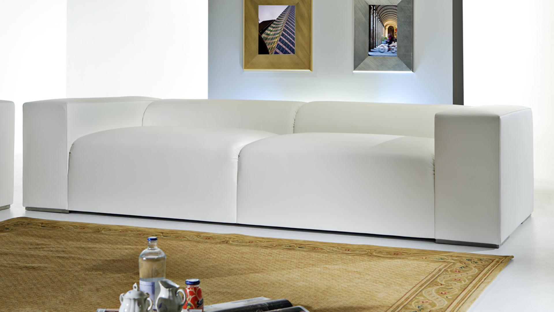 Modern Sofa Brescia